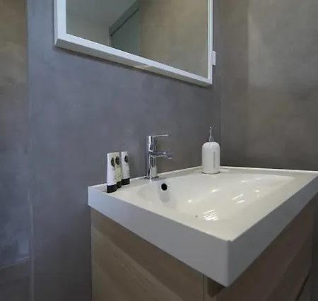 Le Mazet D'hotes Nocleg ze śniadaniem 4*