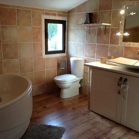 Le Mazet D'hotes Nocleg ze śniadaniem