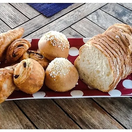 Nocleg ze śniadaniem Le Mazet D'hotes 4*