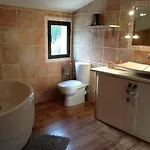 Le Mazet D'hotes Bed & Breakfast